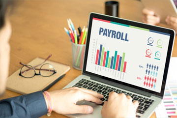 Top Features to Look in Payroll Software Systems for 2025